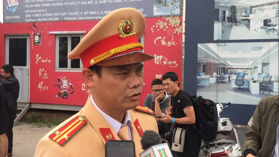 csgt ha noi khong co chuyen an hoa qua ma len duoc nong do con