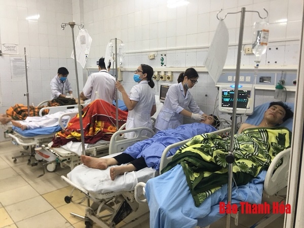 Hiện trường vụ cháy tòa nhà Dầu khí khiến 15 người thương vong hien truong do nat sau vu chay toa nha dau khi khien 15 nguoi thuong vong