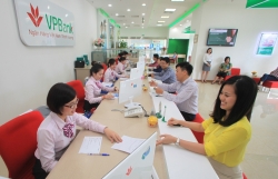 vpbank lien tiep mien nhiem 2 pho tong giam doc ngoai