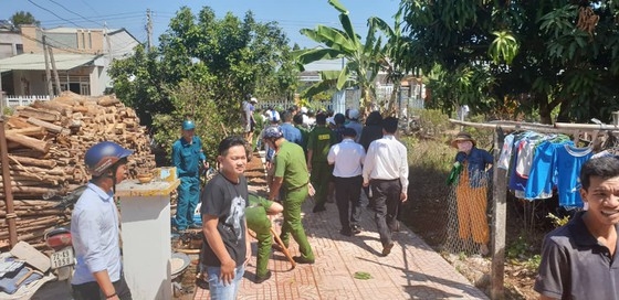 chem thung bung cong an roi tron ve nha me co thu