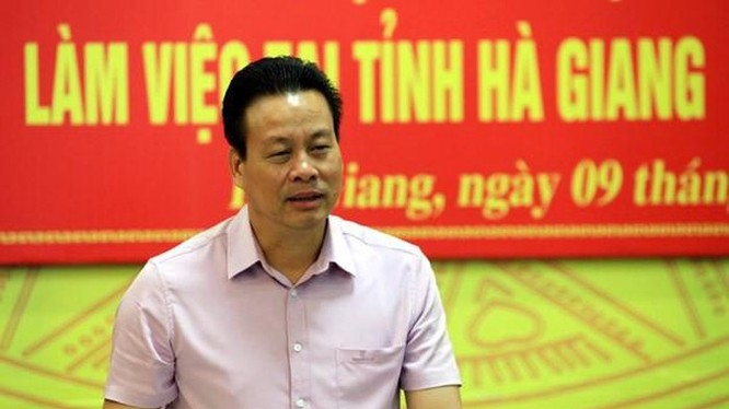 thu tuong ky luat chu tich pho chu tich tinh ha giang