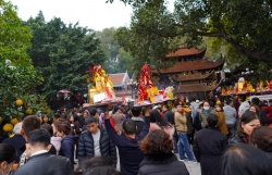 bac ninh di lam ve chong phat hien vo tu vong camera trong nha bi vo hieu hoa