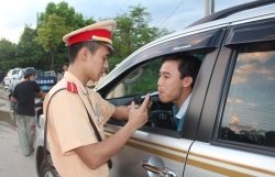loi dung dich virus corona de tang gia khau trang co the bi xu phat toi 30 trieu dong