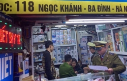 Phạt nặng cửa hàng lợi dụng dịch virus Corona bán khẩu trang đắt gấp 7 lần