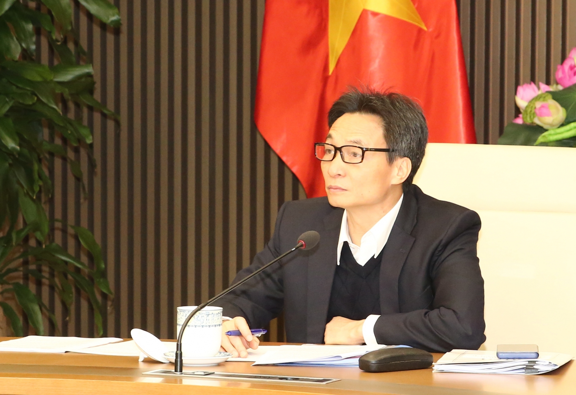 pho thu tuong vu duc dam rut giay phep ngay lap tuc cua hang tang gia ban khau trang