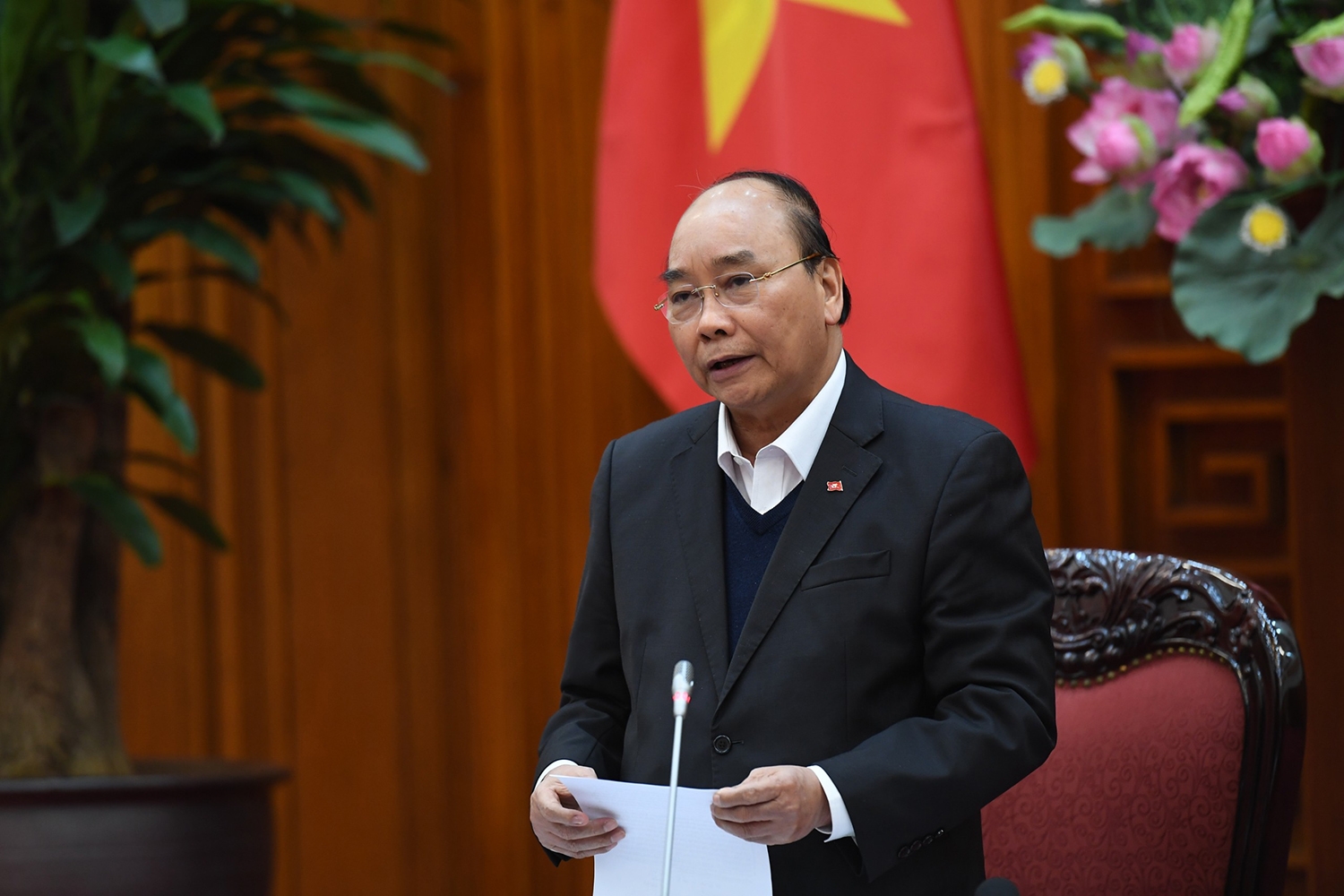 thu tuong nguyen xuan phuc du khach den viet nam de an toan khoe manh hon