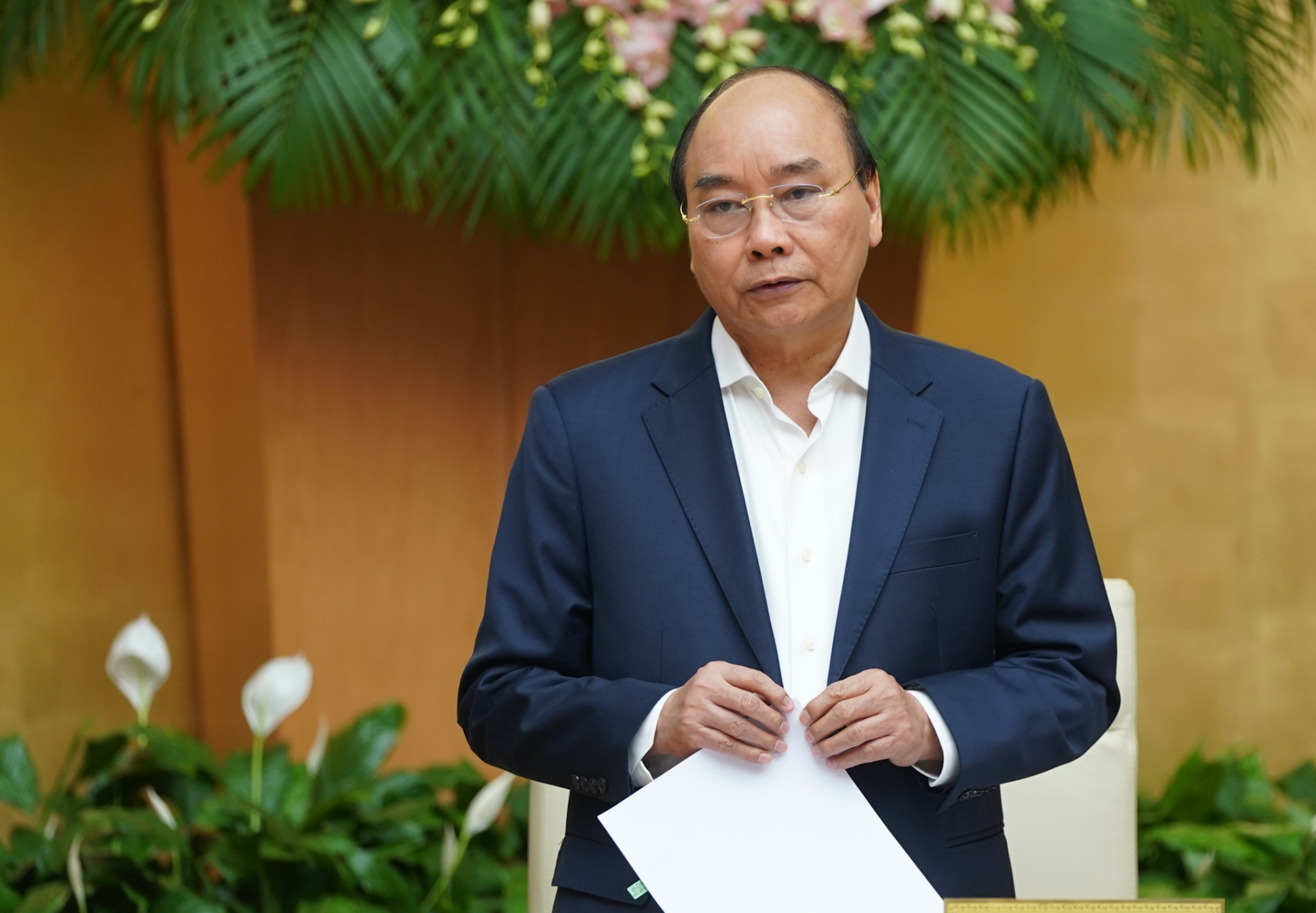 khong vi doanh thu mo cua don khach du lich tran lan anh huong den suc khoe cua nguoi dan