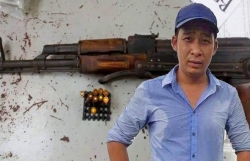 binh duong no sung o quan ca phe 1 nguoi bi trung dan