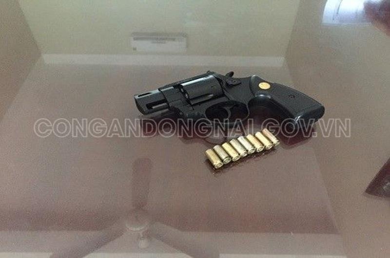 tin phap luat 24h nong nhat hom nay 53 doat mang ban nhau vi mui mam tom