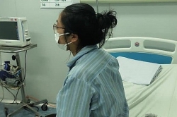vi sao qua cua an ninh hang khong phai coi that lung va giay