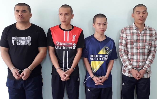 dung ma tau de doa chu nha cuop 15 con ga