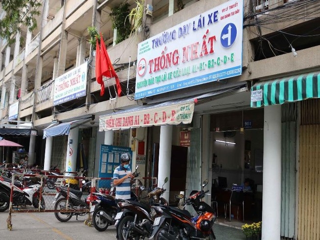 vu 83 giao vien day lai xe dung bang gia sai sot nay la cua ca nhan