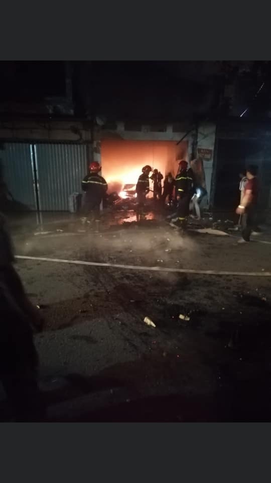 hung yen chay nha trong dem ca gia dinh thuong vong