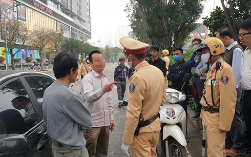 Tài xế ô tô gây tai nạn, vi phạm nồng độ cồn mức kịch khung tai xe o to gay tai nan vi pham nong do con muc kich khung