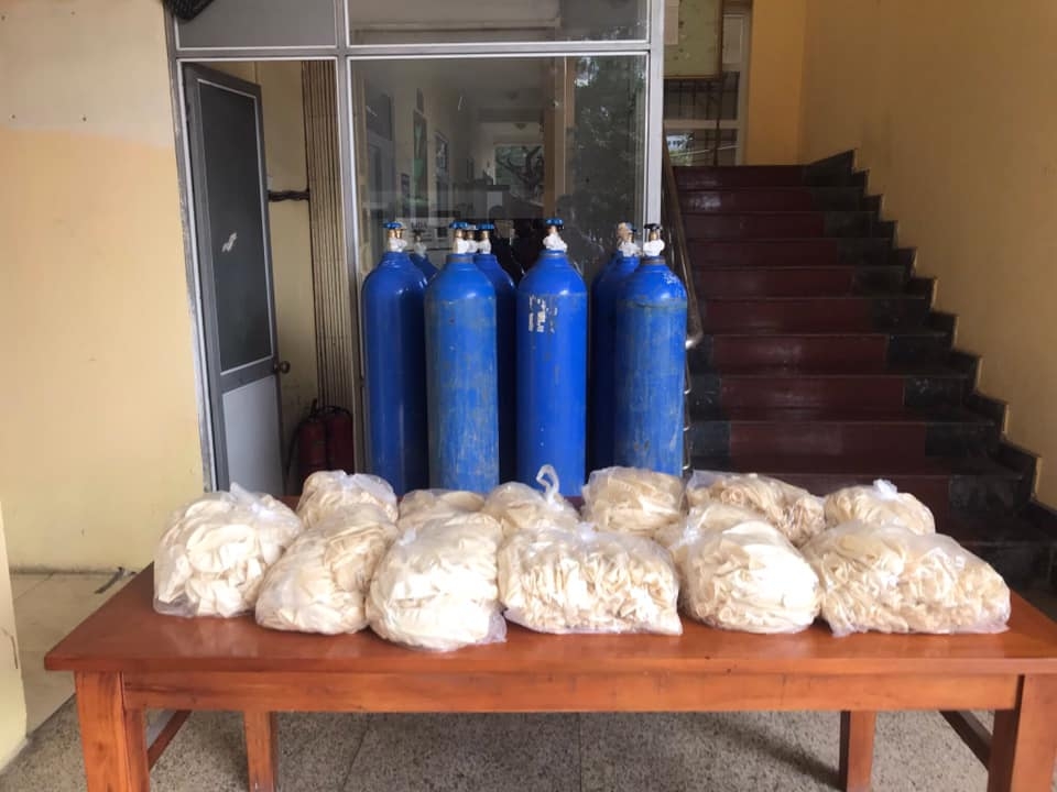 bat chap lenh cam phat hien hang chuc dan choi chot cua ben trong qua bar 314 lounge