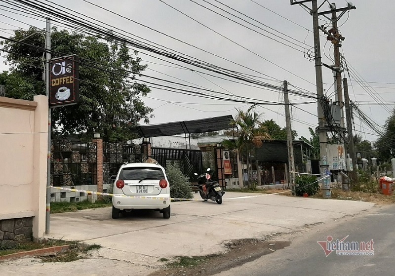 binh duong no sung o quan ca phe 1 nguoi bi trung dan