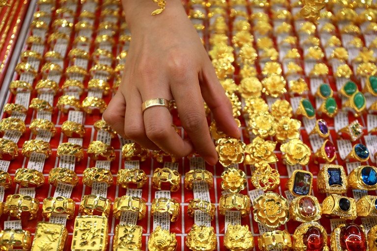 gia vang hom nay 254 tiep tuc tang vang dung o moc 485 trieu dongluong