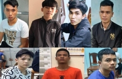 khoi to vu hang chuc quai xe tu tap dua xe quanh ho hoan kiem
