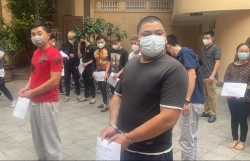 Khởi tố vụ hàng chục quái xế tụ tập đua xe quanh hồ Hoàn Kiếm