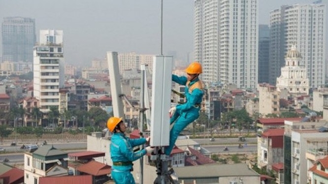 Đề nghị ưu tiên, bổ sung kinh phí cho các doanh nghiệp lĩnh vực TT&TT, báo chí de nghi uu tien bo sung kinh phi cho cac doanh nghiep linh vuc tttt bao chi