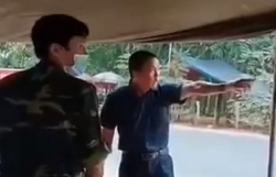 tam giu hinh su doi tuong khong deo khau trang bop co cong an phuong