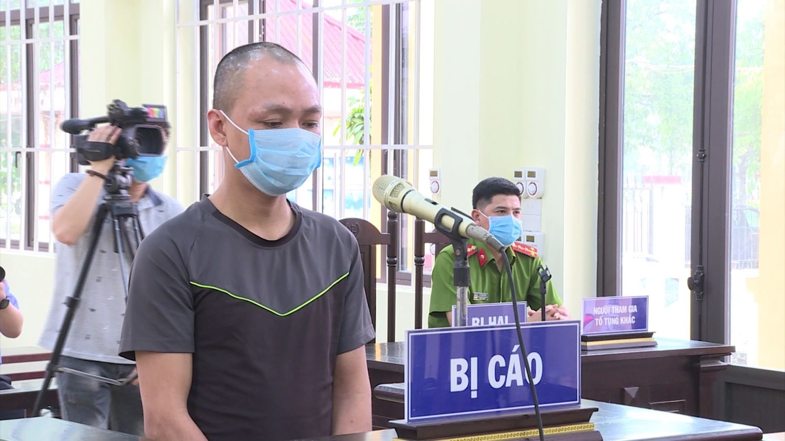 tin phap luat 24h nong nhat hom nay 224 tuyen 18 thang tu doi tuong chong doi tai chot kiem dich