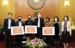 viet nam trao hon 15 ty dong giup nhan dan cuba chong dai dich covid 19