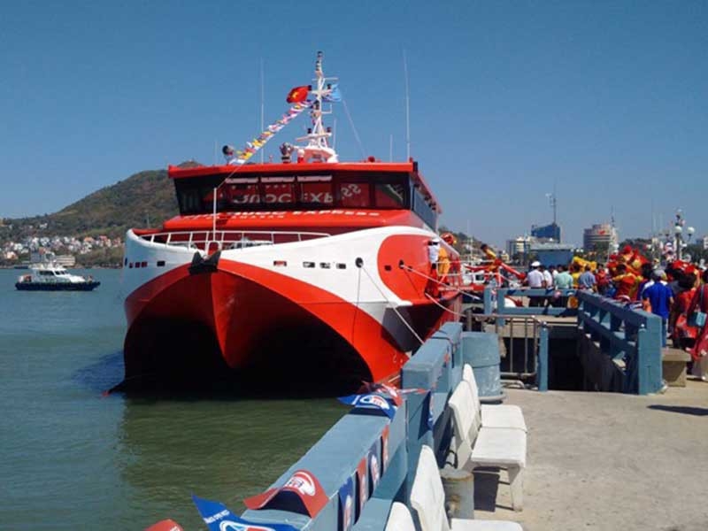 kham pha ve dep huyen bi linh thieng cua con dao