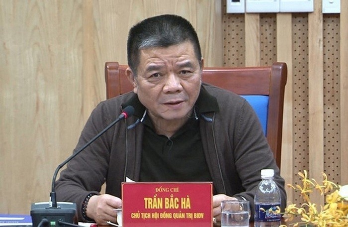 cuu chu tich bidv tran bac ha tu vong trong thoi gian tam giam