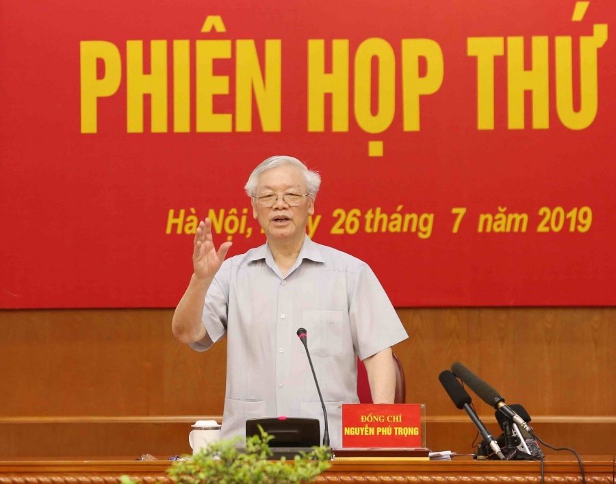 ky luat xu ly hinh su hon 70 can bo thuoc dien bo chinh tri ban bi thu quan ly