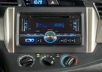 uu nhuoc diem toyota innova nen biet truoc khi mua