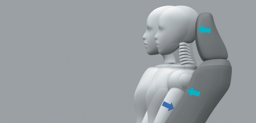 uu nhuoc diem toyota innova nen biet truoc khi mua