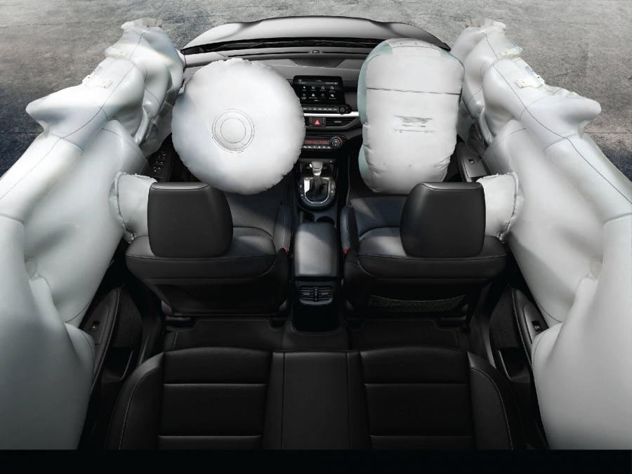 review xe kia cerato