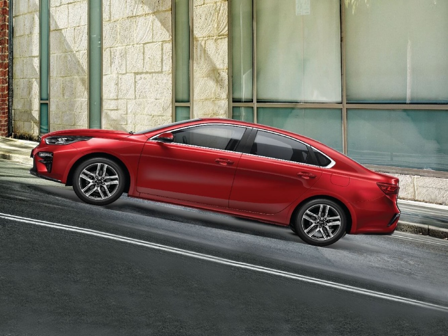 review xe kia cerato