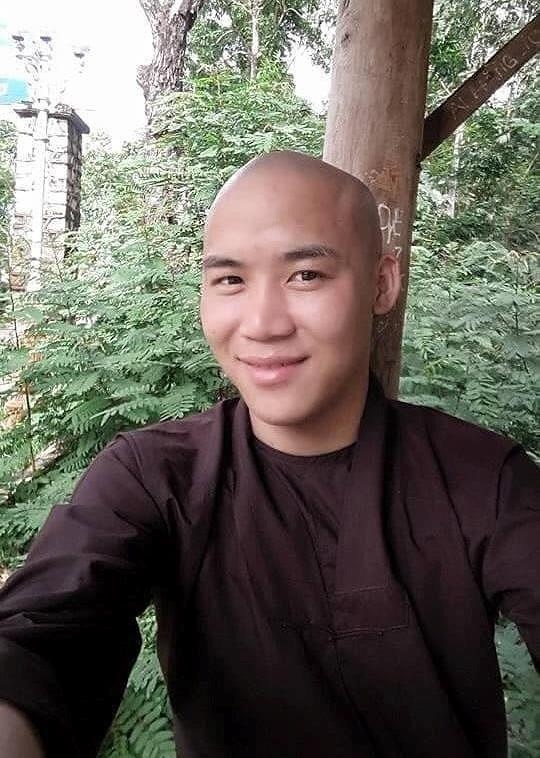 thay tu danh da man be trai 11 tuoi khong co ten trong danh sach phat tu