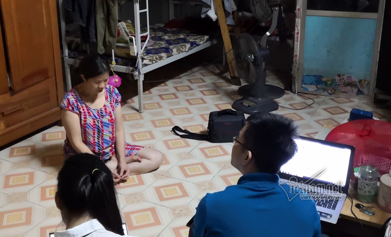 hoc sinh truong gateway tu vong nguoi don tre khang dinh buoi sang be trai mac ao mau do