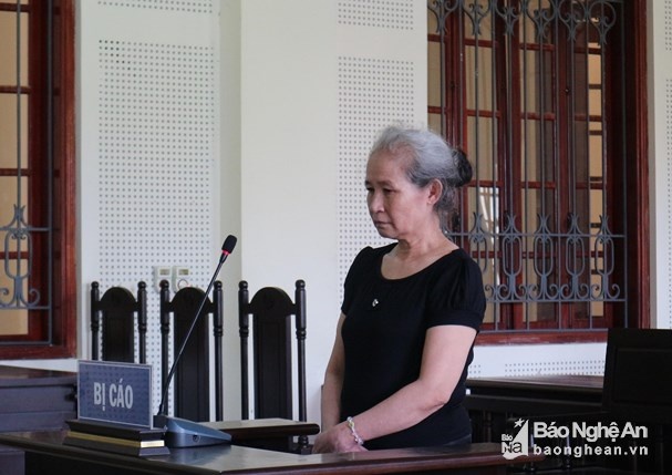 linh 12 nam tu vi mua ma tuy treo gac bep chua ung thu cho chong