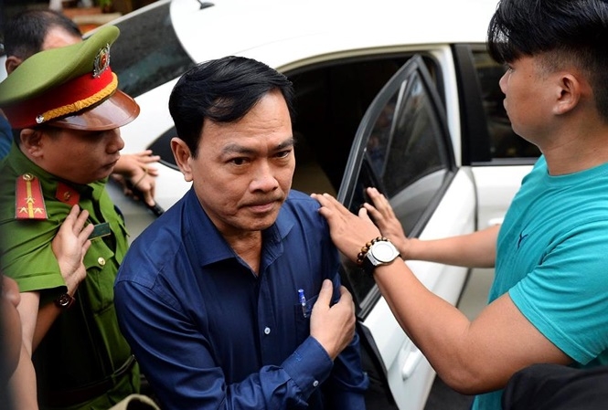vua bi tuyen 18 thang tu ong nguyen huu linh khang cao keu oan