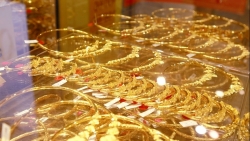 gia vang hom nay 69 giam manh vao cuoi tuan