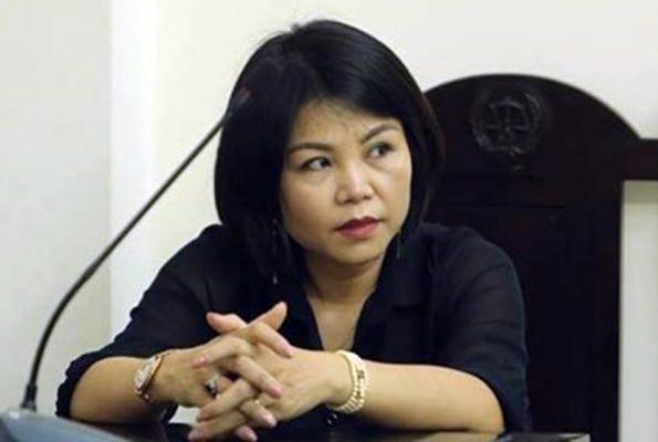 khoi to nguyen nu thuong uy cong an vu cai ma tuy vao xe nguoi tinh
