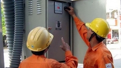 Cắt điện tùy tiện, Giám đốc điện lực ở Ninh Bình bị đình chỉ