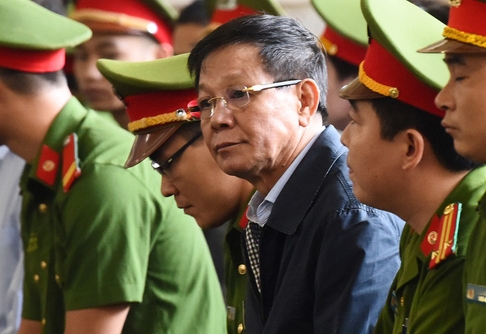 cuu trung tuong phan van vinh tiep tuc bi khoi to trong vu an buon go lau