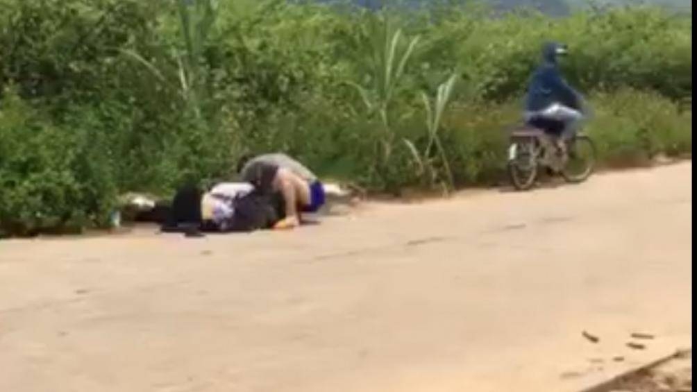 Đòi chia tay, nữ sinh Bắc Giang bị người yêu chặn đường đâm tử vong doi chia tay nu sinh bac giang bi nguoi yeu chan duong dam tu vong