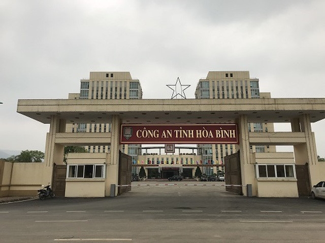 danh sach 7 can bo cong an tinh hoa binh co con duoc nang diem thi bi ky luat