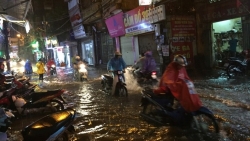 Đêm nay nhiều nơi mưa to, đề phòng lốc, sét và gió giật mạnh