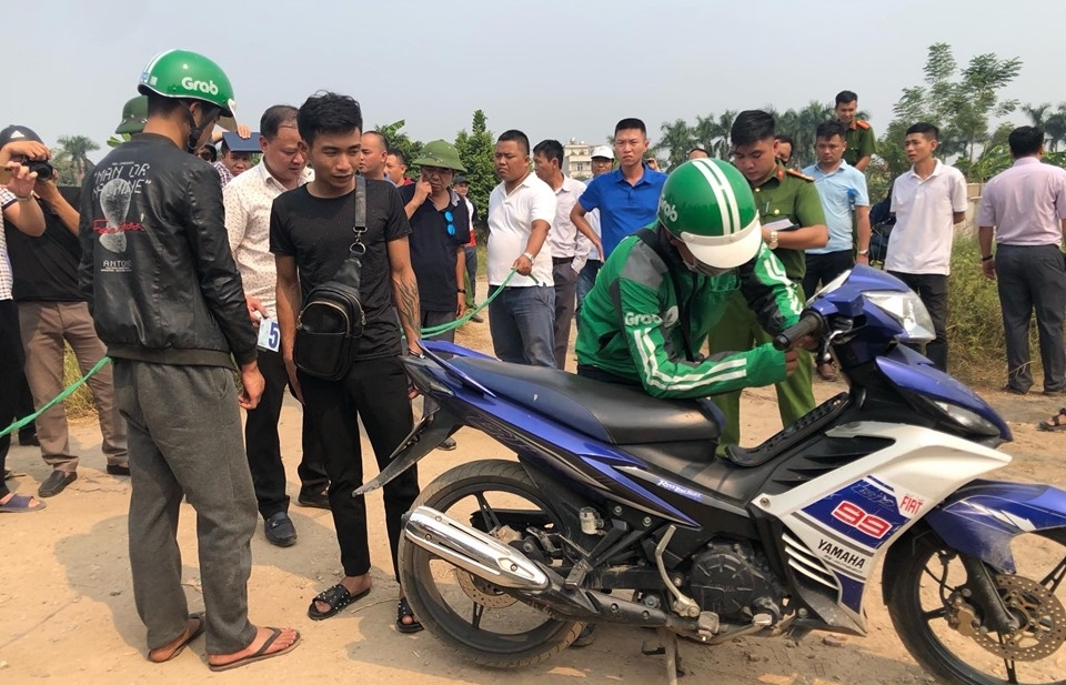 Vì sao tài xế Grab bị sát hại buổi tối nhưng thực nghiệm hiện trường ban ngày?