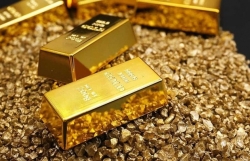 gia vang hom nay 810 bat ngo giam manh