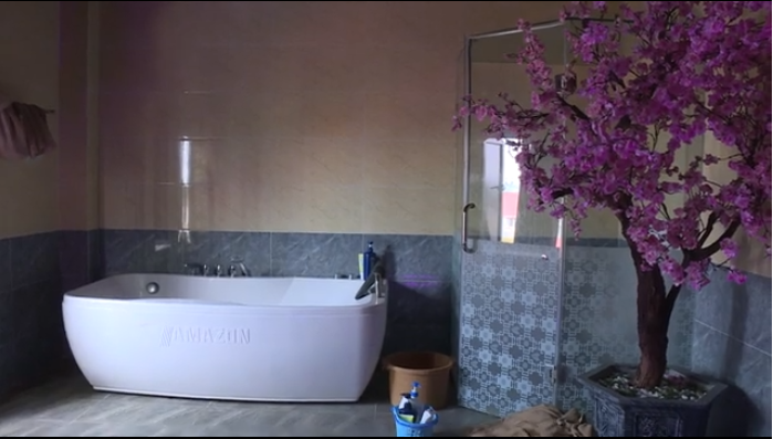 bac ninh bat qua tang 5 nhan vien kich duc cho khach tai co so massage ruby