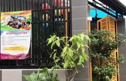 nguoi dan ong bi hang xom chem chet khi dang ngu tren vong