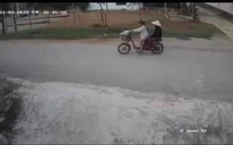 nghi an ba noi sat hai chau o nghe an bo be gai len tieng trong dau don tot cung